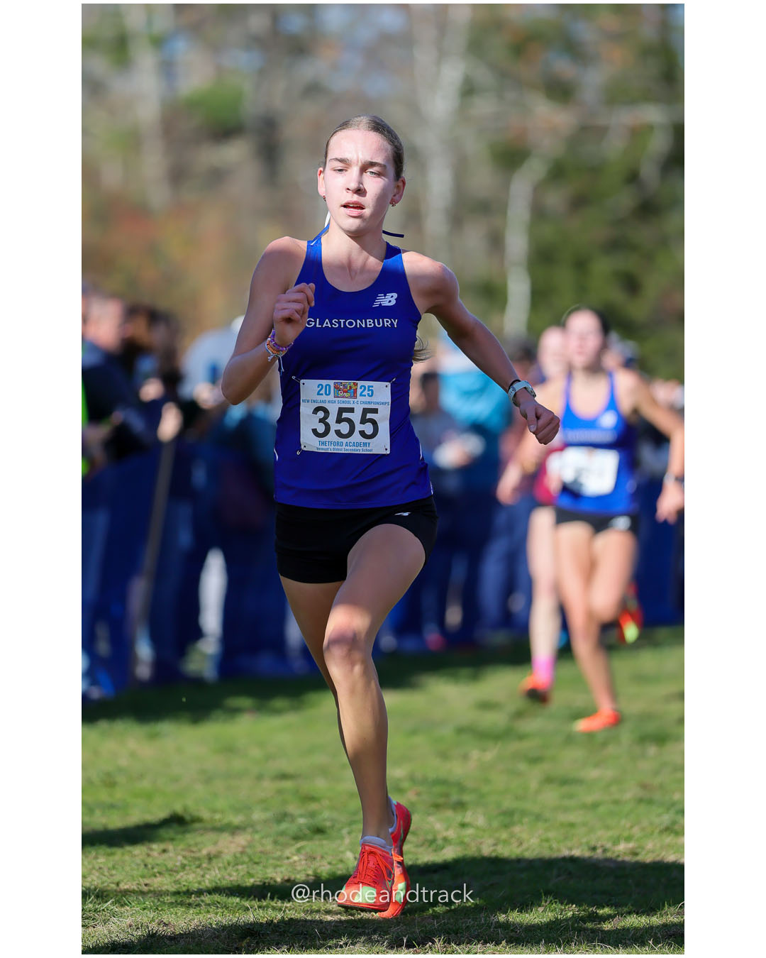 Claire Parkin, Glastonbury High School, P101, 21:14.06 - New England Cross Country State Championship - Thetford Vt - November 8, 2025 File: ./dir-1-Girls-Championship/251108-2025-New England-Cross-Country-Championships-Thetford-VT-291-296A5194.jpg Claire Parkin, Glastonbury High School, P101, 21:14.06 - New England Cross Country State Championship - Thetford Vt - November 8, 2025 – 20…